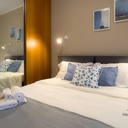 Balcony And Garage - Beaches 5min Away - Smart Tv Apartman *