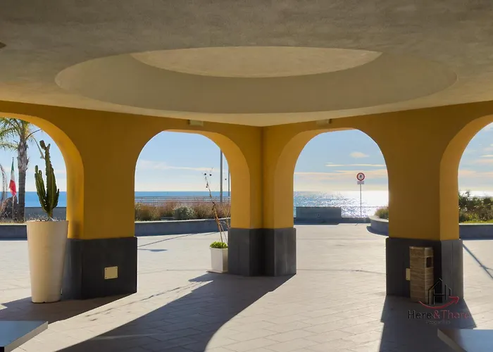 Balcony And Garage - Beaches 5min Away - Smart Tv Апартаменты Лоано