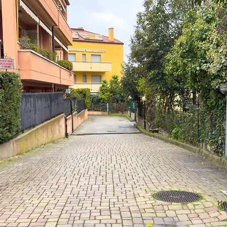 Balcony And Garage - Beaches 5min Away - Smart Tv Daire Loano