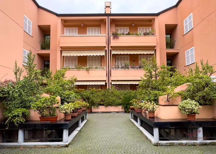 Balcony And Garage - Beaches 5min Away - Smart Tv * Loano